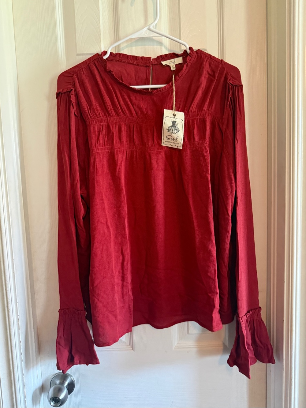 easel rust Long-Sleeve Peasant Blouse